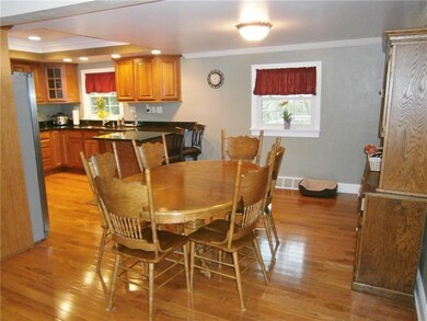 DININGROOM LOOKING INTO THE CHERRY KITCHEN