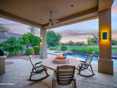 Large covered patio w/ firepit