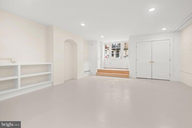 1014 N Calvert St unit 1, Baltimore, MD 21202 - photo 4