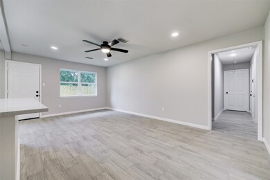 7322 Shady Grove Ln, Houston, TX 77040 - photo 7