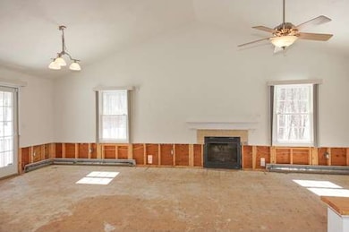 222 N Spencer Rd, Spencer, MA 01562 - photo 6