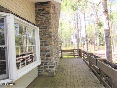 119 Eisenhower Dr, Hawley, PA 18428 - photo 3