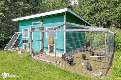 Exterior Chicken Coop IMG_0210JWK