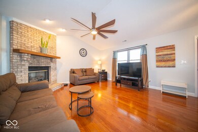 714 Hummingbird Ln, Whiteland, IN 46184 - photo 7