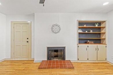 208 Mcanear St, Cleburne, TX 76033 - photo 6