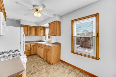 3520 Franklin St, Highland, IN 46322 - photo 7