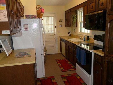 1308 Park Rd, Anderson, IN 46011 - photo 3