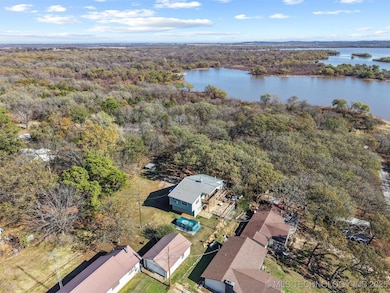 2451 E End Dr, Madill, OK 73446 - photo 4