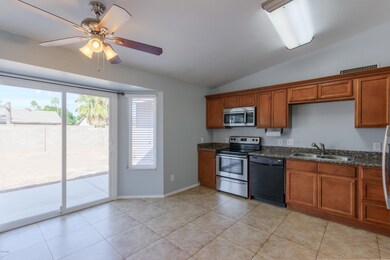 Kitchen (1)-FULL