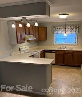 Updated Kitchen with breakfast bar.