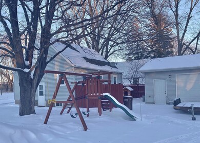 1900 SE Marshall St, Albert Lea, MN 56007 - photo 5