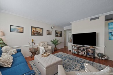 La Bonne Vie unit 3020, Palm Beach, FL 33480 - photo 4