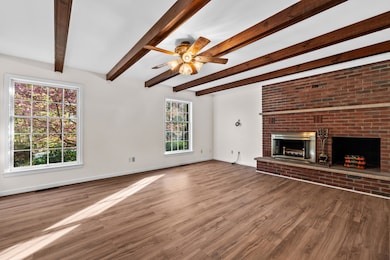 Brand New Floors Fam Rm