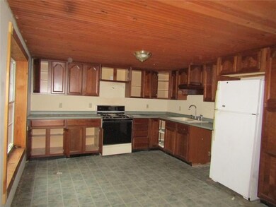 Nice large kitchen