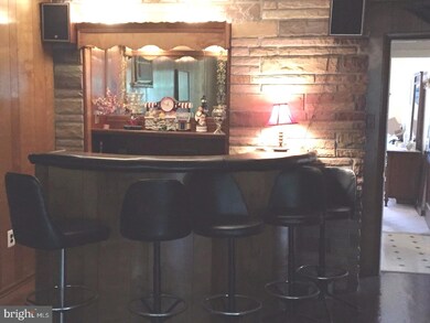 510 Pershing Ave, Darby, PA 19023 - photo 7