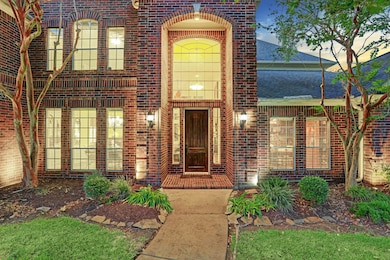 6233 Ravenwood Dr, Pearland, TX 77584 - photo 2