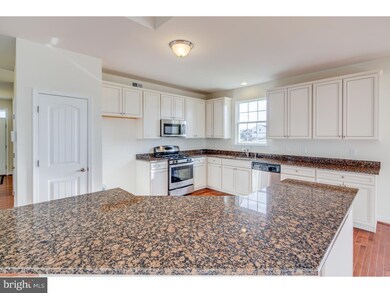 347 Staggerbush Rd unit SPEC, Williamstown, NJ 08094 - photo 4