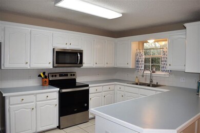 56 Fernwood Dr, Texarkana, TX 75503 - photo 2