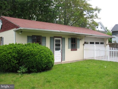 114 W Centre St, Woodbury, NJ 08096 - photo 6