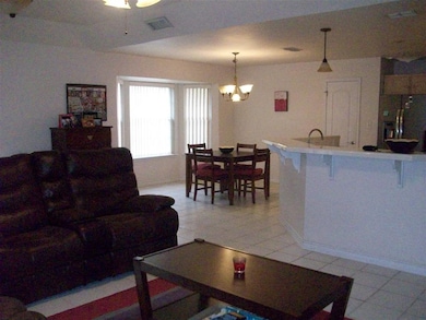 209 Blue Jay Ln, Laredo, TX 78045 - photo 2