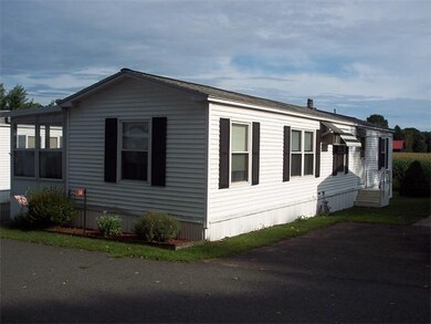 139 West St unit 14, West Hatfield, MA 01088 - photo 2
