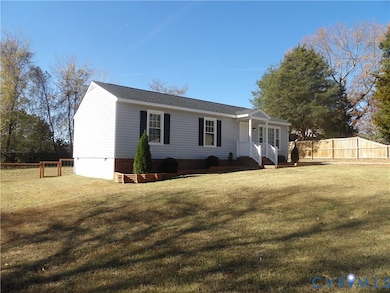 8906 Huntingcreek Place, North Chesterfield, VA 23237 - photo 4