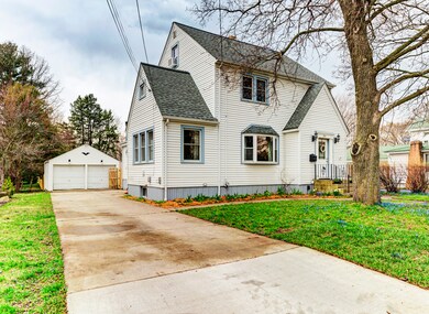 213 S Prairie St, Batavia, IL 60510 - photo 2