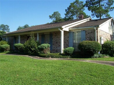 45 E Pinewood Dr, Slidell, LA 70458 - photo 2