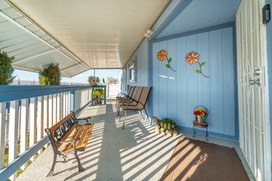 1301 E Avenue I_-4
