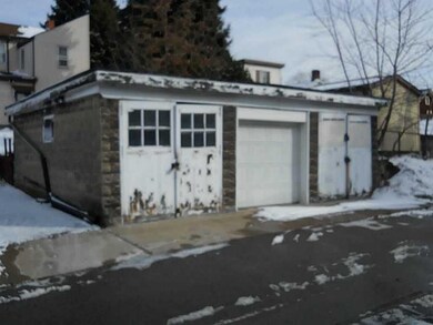 Parking Lot/Garage.