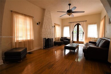 953 32nd St, West Palm Beach, FL 33407 - photo 4