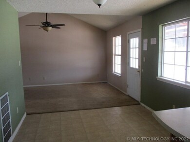 4220 E 97th St N, Sperry, OK 74073 - photo 6