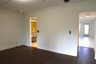 74 Windsor D, West Palm Beach, FL 33417 - photo 5