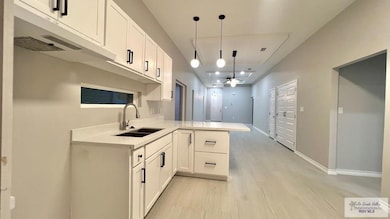 22206 Euclid Ave, San Benito, TX 78586 - photo 5