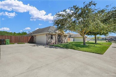 1005 Chrysolite Dr, Weslaco, TX 78596 - photo 4