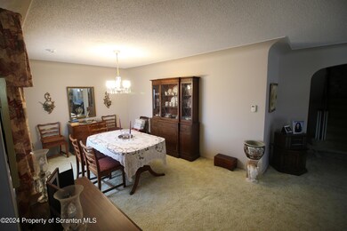 2047 Farr St, Scranton, PA 18504 - photo 6