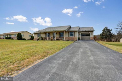 9231 Branch St, Greencastle, PA 17225 - photo 4