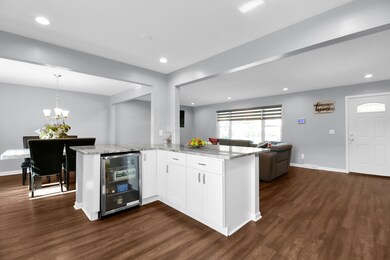 Dining room (2)