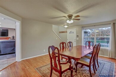 928 Sagrada Loop N, Keizer, OR 97303 - photo 5