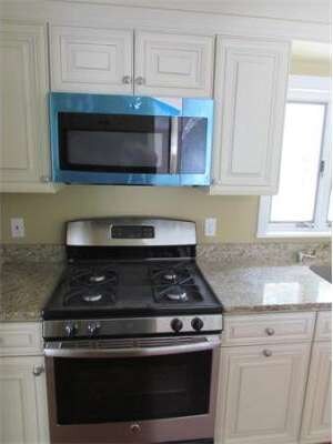 17 Bradford Rd, Framingham, MA 01701 - photo 4