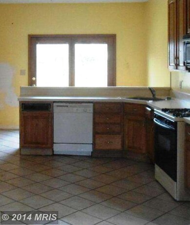 402 Walcott Rd, Baltimore, MD 21206 - photo 4