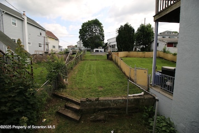 28 E Columbus Ave, Pittston, PA 18640 - photo 3