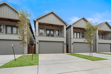 3408 Garapan St unit B, Houston, TX 77091 - photo 2