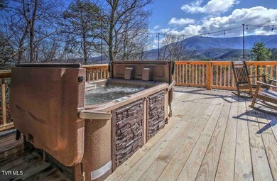 3508 Mountain Glenn Way, Sevierville, TN 37862 - photo 3