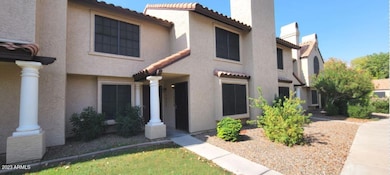 921 University Elevation
