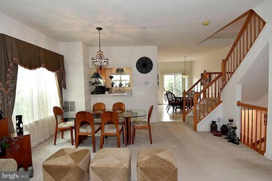 12920 Boggy Trail Way, Germantown, MD 20876 - photo 2