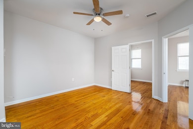 1537 S 6th St unit 3R, Philadelphia, PA 19147 - photo 3
