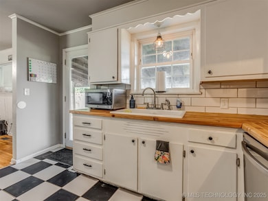 7449 E 30th Place, Tulsa, OK 74129 - photo 3