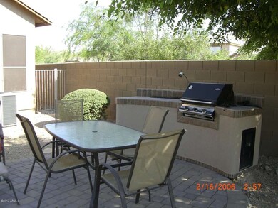 Outdoor Kitchen