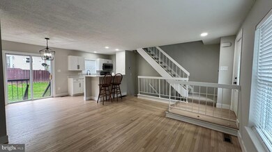 18921 Pine Ridge Ln unit 104, Germantown, MD 20874 - photo 3